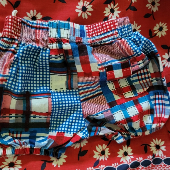 Mud Pie Bubble Shorts or Bloomers Patchwork Quilt Pattern - Picture 4 of 11